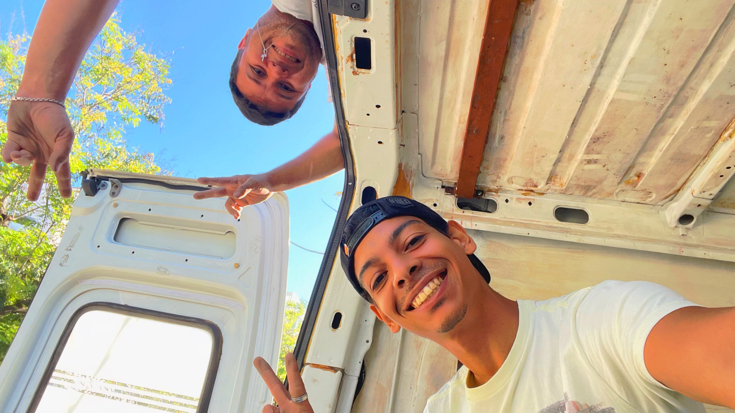 CONSTRUÍMOS O NOSSO PRÓPRIO MOTORHOME | VEJA A TRANSFORMAÇÃO DA MAJU | PROJETO ENSD