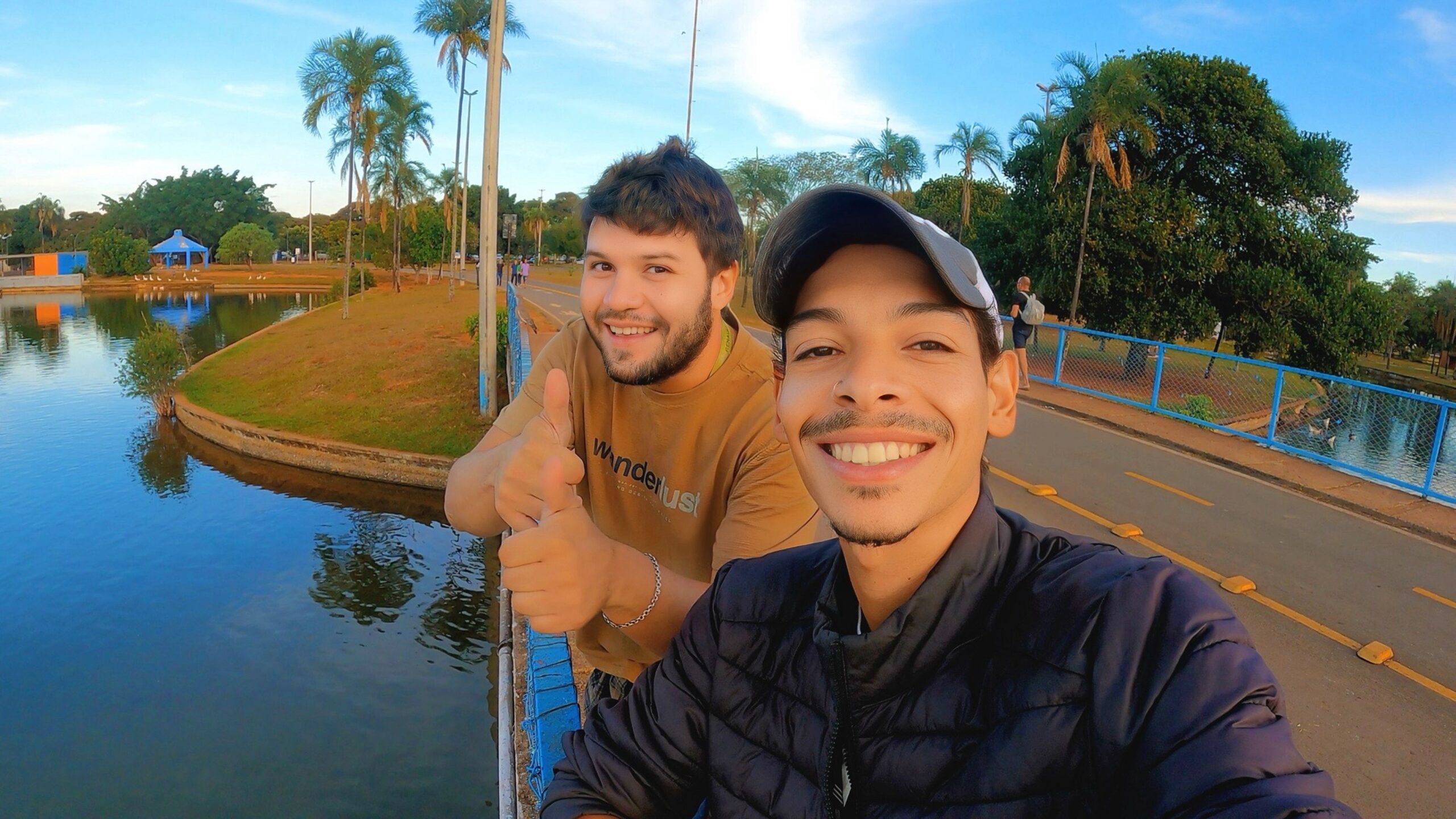 VIVENDO BRASÍLIA DE MOTORHOME | O QUE FAZER NO FERIADO POR AQUI? | PARQUE DA CIDADE E TORRE DE TV